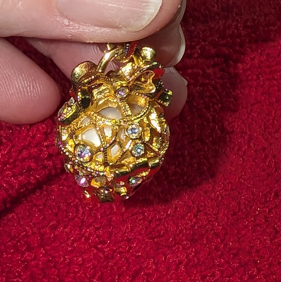 Joan River's Faberge-like Egg Pendant Gold Tone and Aurora Borealis - Picture 3 of 5